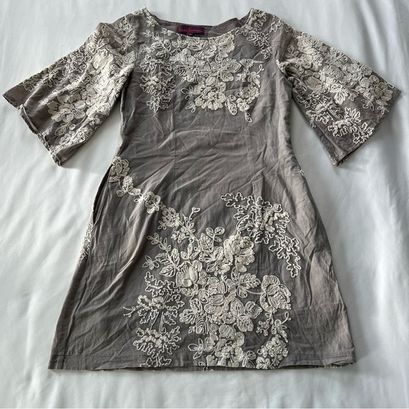 Sweet Sinammon Grey Linen Blend Floral Embroidered Mini Sheath Dress - Picture 1 of 4